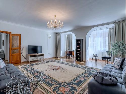 2-х комнатная квартира на улице: Берёзовский переулок, 12