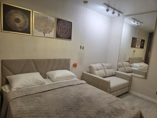 Однокомнатная квартира на улице: Андрея Голуба, 12к1