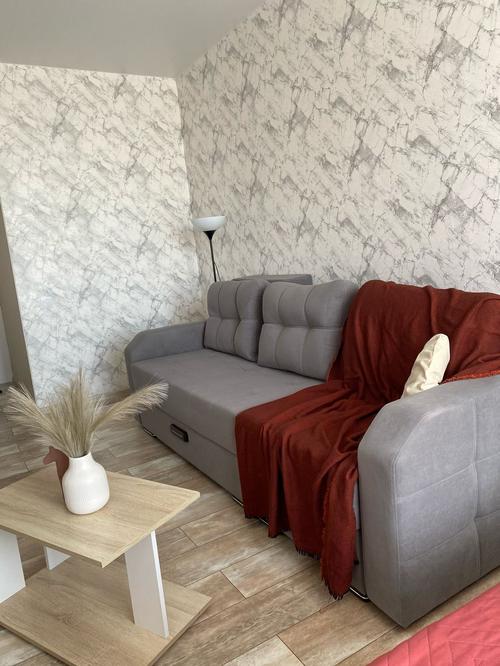 Однокомнатная квартира на улице: 70 лет Октября, 3