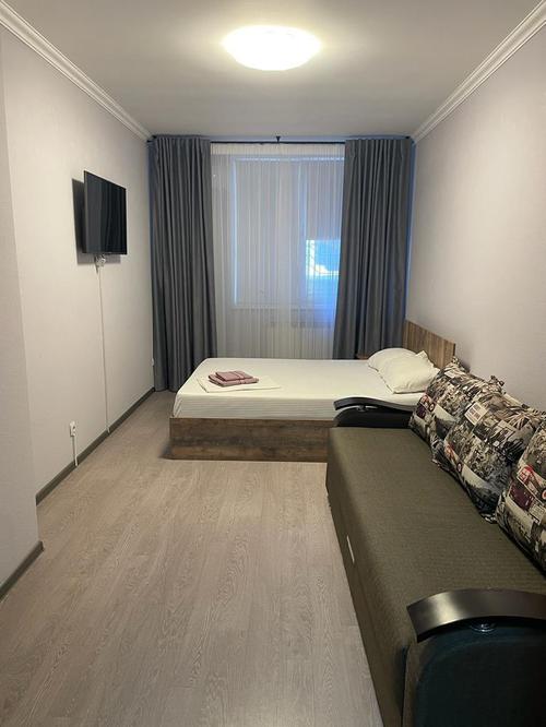 Однокомнатная (-ый) категория номера на улице: ЯЧапаева кв6